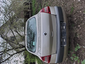 Vând mașina pentru piese de schimb!  - imagine 3