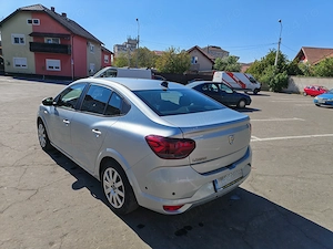 Vând Dacia Logan3 Benzină GPL an 2022 - imagine 7