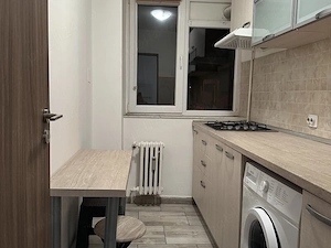 garsoniera titan-potcoava-metrou 3 minute-modern - imagine 8