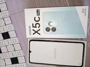 Telefon mobil nou