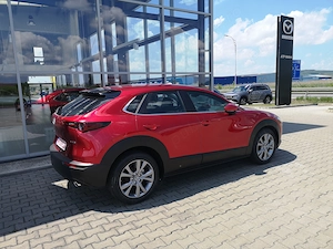 Vând Mazda CX-30 