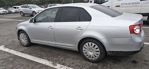 Vând Dezmembrez VW JETTA  - imagine 3