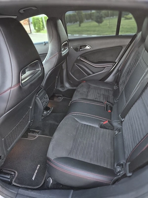 Mercedes-Benz CLA, Pachet AMG  - imagine 9