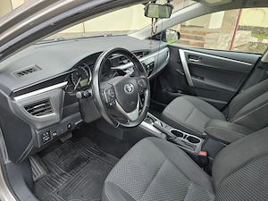 Toyota Corolla, fabricatie 2015, motor 1.6 benzină 132 CP, cutie automată - imagine 9