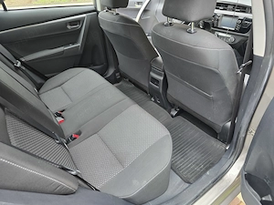 Toyota Corolla, fabricatie 2015, motor 1.6 benzină 132 CP, cutie automată - imagine 7