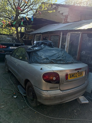 Renault Megane cabrio (volan dreapta) - imagine 2