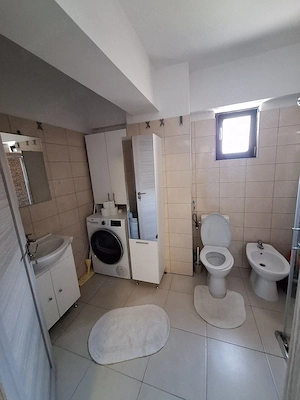 Apartament cu 2 camere de inchiriat (persoana fizica,  zona Tratoria Bulevard) - imagine 6