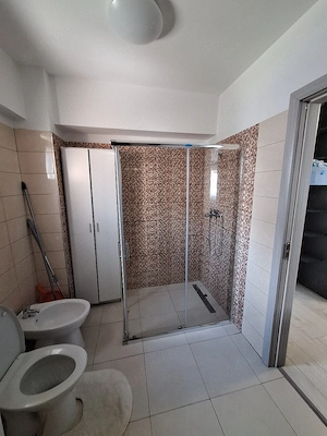 Apartament cu 2 camere de inchiriat (persoana fizica,  zona Tratoria Bulevard) - imagine 8