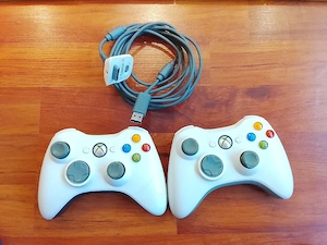 vand 13 jocuri Xbox live+2 manete+încărcător+cablu de alimentare+cablu video 400 lei negociabil  - imagine 5