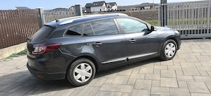 Renault Megane 3, 1.5 dCi, 110 cp, 227000 km - imagine 7