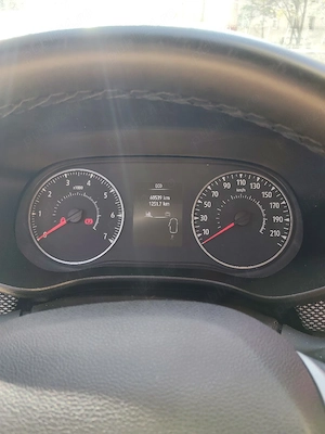 Logan 3 an fabricație 2023 - imagine 4