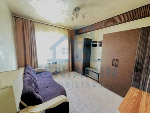 Garsoniera-Etaj2-Triaj-Mobilata-Utilata-Parcare-Gaze-Disponibila Acum - imagine 1