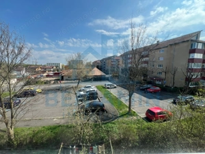 Garsoniera-Etaj2-Triaj-Mobilata-Utilata-Parcare-Gaze-Disponibila Acum - imagine 4