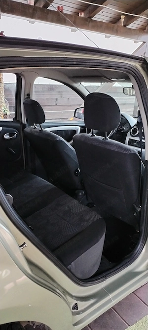 Vând Dacia Sandero  - imagine 3