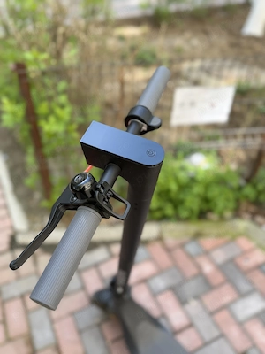 Trotineta electrica NOUA   Xiaomi 4lite 2nd gen - imagine 3