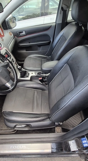 Se vinde Ford focus 2010 - imagine 5