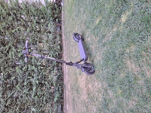 Vand trotineta xiaomi scooter elite in garantie
