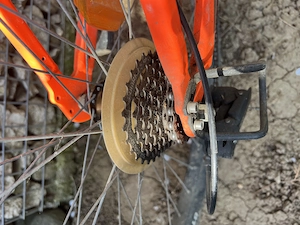 Vând bicicleta BTWIN 