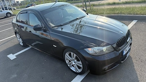 Vând   Schimb BMW E90 320D Facelift  M paket - imagine 2