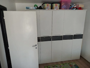 Vând apartament cu 2 camere, zona excelentă. - imagine 4