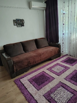 Vând apartament cu 2 camere, zona excelentă.