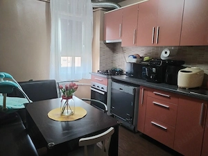 Vând apartament cu 2 camere, zona excelentă. - imagine 6