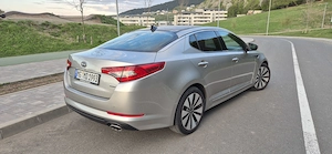Kia Optima Spirit 1.7CRDi 136cp automat 6+1 Viteze Panoramic Navi Ventilatie Camere - imagine 4