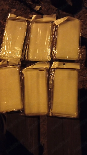 vand huse de iPhone 16 noi