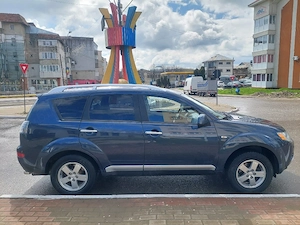 Mitsubishi Outlander 2008 cu 7 locuri - imagine 5