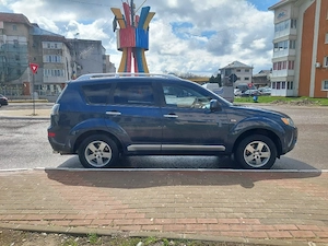Mitsubishi Outlander 2008 cu 7 locuri - imagine 9