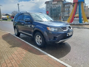 Mitsubishi Outlander 2008 cu 7 locuri - imagine 8