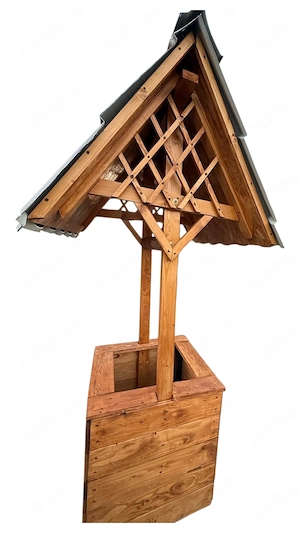 Fântână Ornamentală din Lemn, lăcuită   Nouă