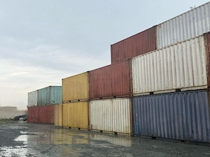 containere maritime
