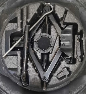 Roată de rezervă completă Land Rover Freelander (jantă cu Anvelopă Bridgestone 225/70/16) - imagine 3