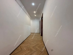 Spatiu Birouri  150 mp | Balcon cu vedere directa spre Piata Victoriei - imagine 11