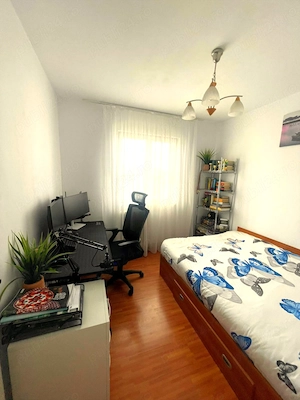 Proprietar vand apartament 2 camere,40 mp, semidecomandat, Astra, Brasov - imagine 3