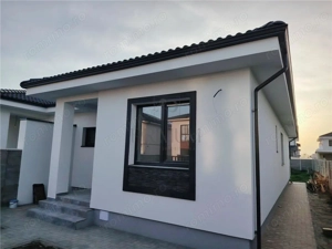 Duplex toate utilitatile - dormitor cu baie proprie