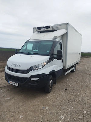 Închirieri autoutilitare, camioane frigorifice 