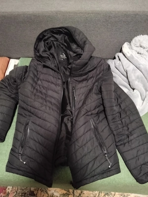 Vând geacă de primăvară bărbați XL