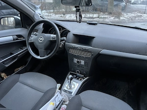 Opel Astra h - imagine 5