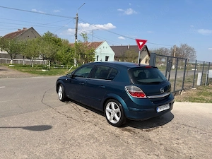 opel astra - imagine 2