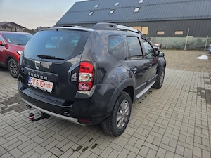 Vand Dacia Duster 1,6 Benzina 4x4  An:2016 - imagine 5