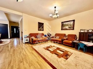 Duplex cu 4 camere situat la asfalt, in zona Planetelor - imagine 2