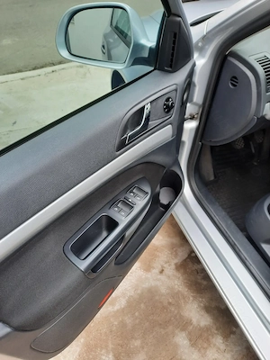 Skoda Octavia - imagine 7