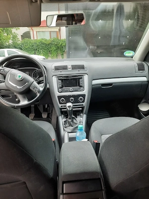 Skoda Octavia - imagine 5