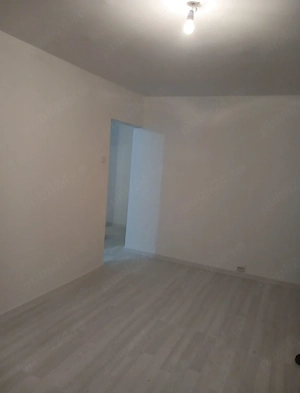 Cernavodă apartament de vânzare - imagine 2