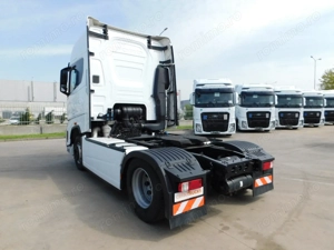 Tractor | Ford | F max 4x2 scab e6 12tx2620 - imagine 4