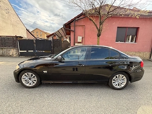 BMW 320d xDrive - imagine 4