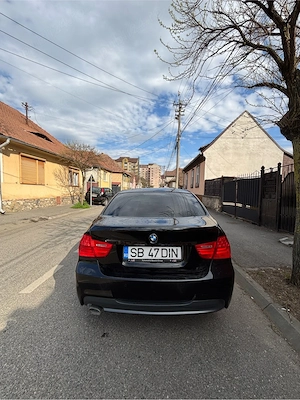 BMW 320d xDrive - imagine 5