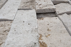 Travertin scapitat 10*ll  - imagine 2